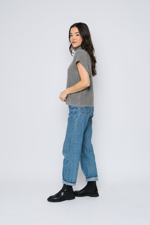 Shawna-Sleeveless Funnel Neck